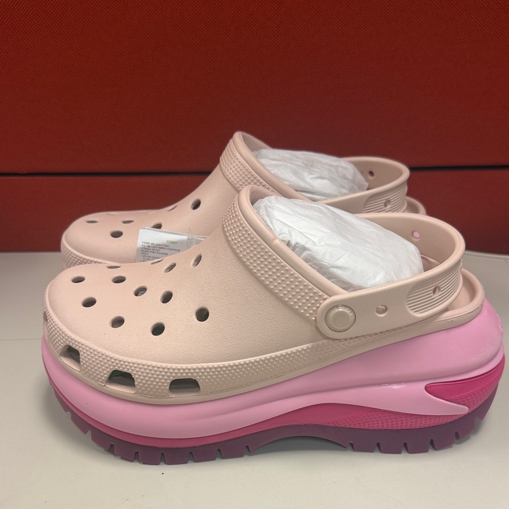CROCS Platform Clog Mules in Light Pink, Bubblegum & Deep Pink